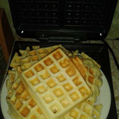 Wafles ni Kefir