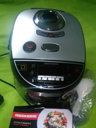 Multicooker Redmond RMC-IHM301 z nagrzewaniem indukcyjnym