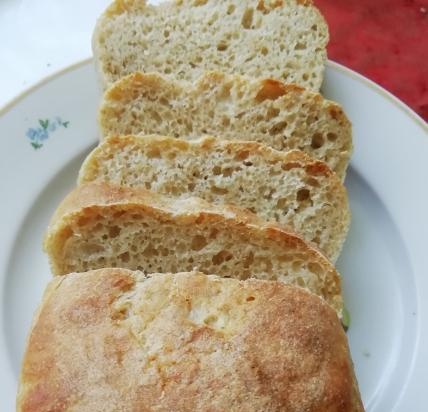 Pane notturno svedese Lenivka (senza impastare)