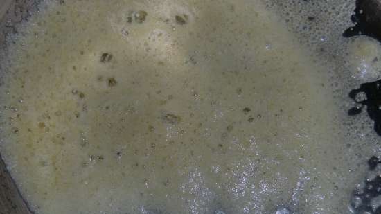 Geroestete Griessuppe (fried semolina soup)