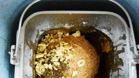 Rye bread with garlic and Provencal herbs