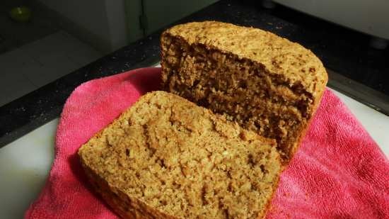 Pane di segale con aglio ed erbe provenzali