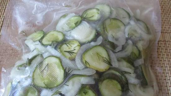 Nezhinsky cucumbers (vacuum cooking)