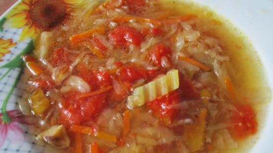 Light cabbage soup from sauerkraut and champignons