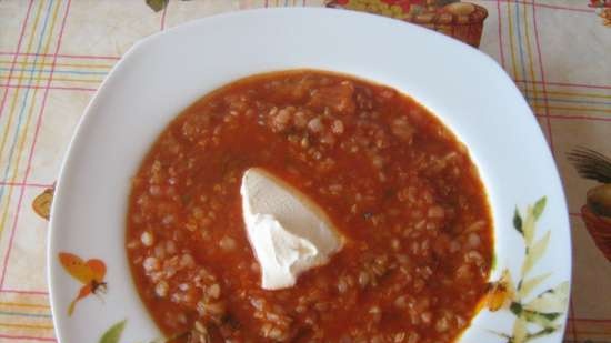 Zuppa di pomodoro lituana