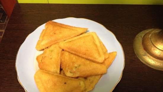 Empanadas de ruibarbo en una sandwichera Steba SG40