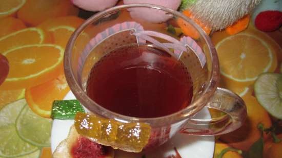 Rosehip, Orange, Cinnamon and Berry Vitamin Drink in Oursson MP5005