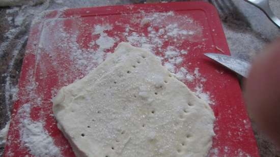 Leningradskoe cake (puff pastry and choux pastry with butter cream)