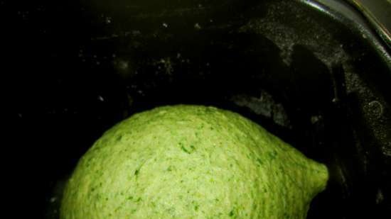 Bread Green peas with spinach and pea flour