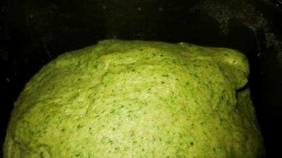 Bread Green peas with spinach and pea flour