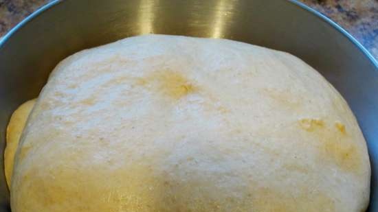 Three-flour bread with chicory on mixed dough with old dough (oven)