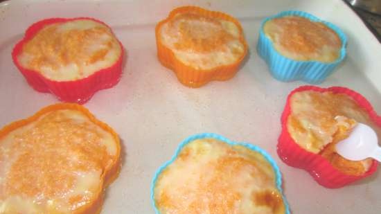 Budino di carote di pane bianco per bambini e adulti