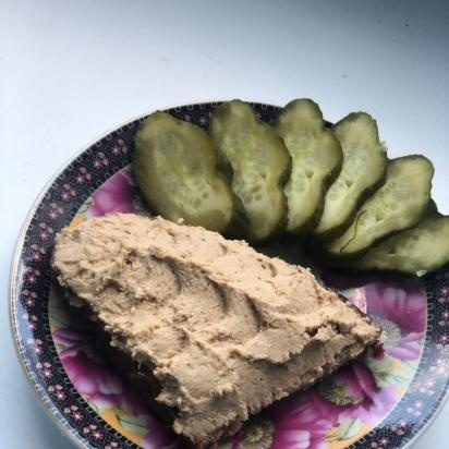 Paté de huevo húngaro