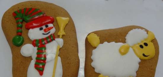 We decorate gingerbread cookies, cookies