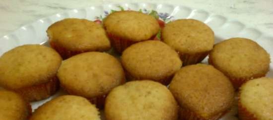 Ang mga muffin ay pinalamanan ng pinakuluang gatas na gatas