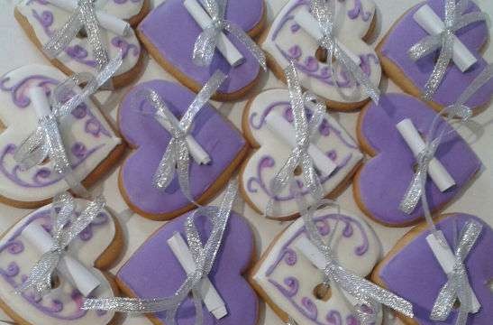 Decoramos galletas de jengibre, galletas