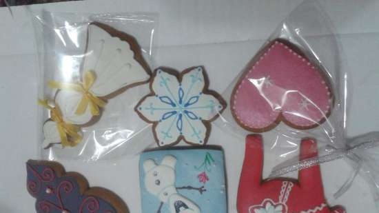 Decoramos galletas de jengibre, galletas