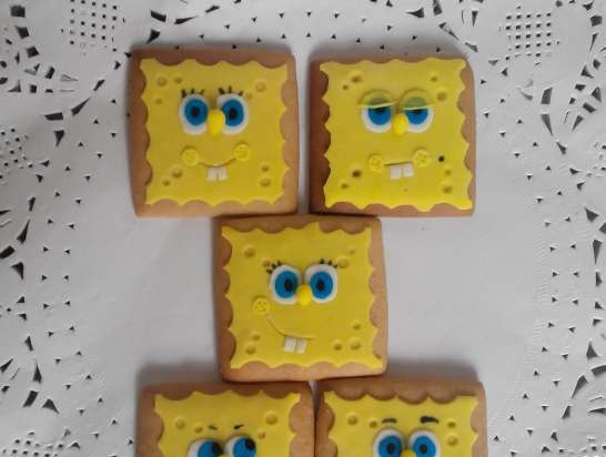 Decoramos galletas de jengibre, galletas