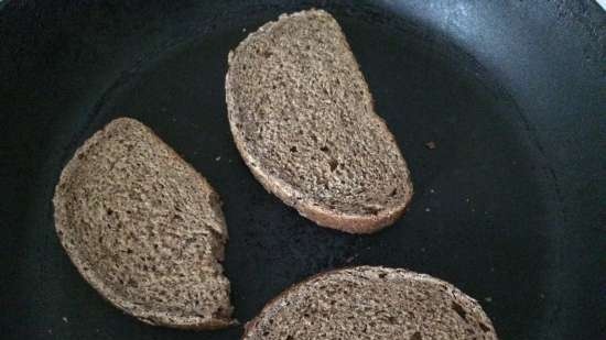 Maize zupa - rugbrød og tørket frukt dessert