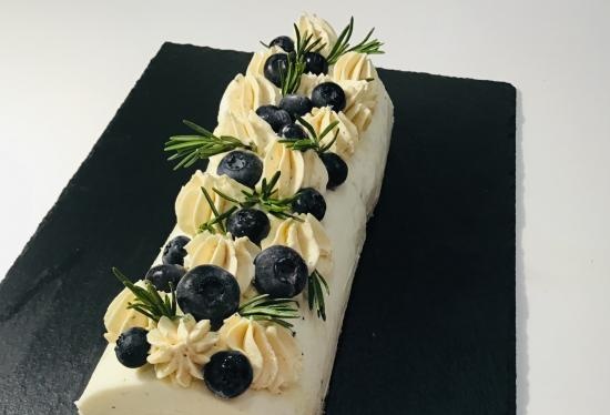 Cheesecake with white chocolate