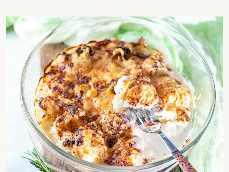 Cauliflower with béchamel sauce