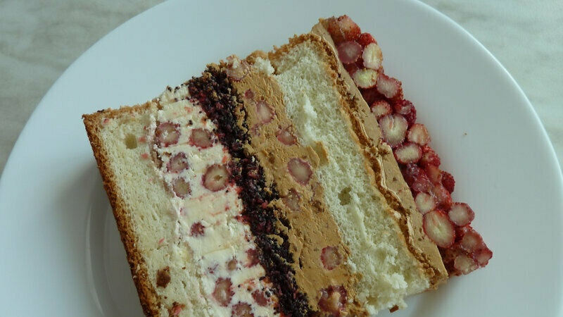 Strawberry glade cake