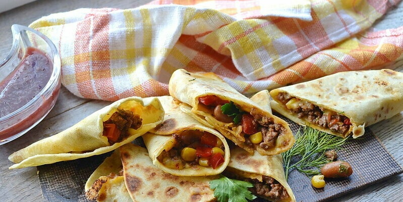 Burrito con carne macinata