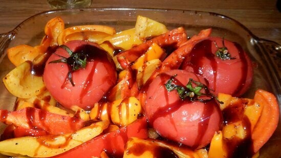 Verduras al horno con salsa balsámica