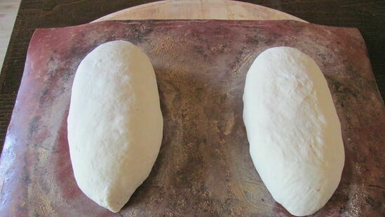 Pane di grano tenero con semolino e siero di latte