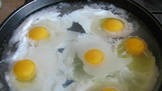 Bide bi may - egg i vann