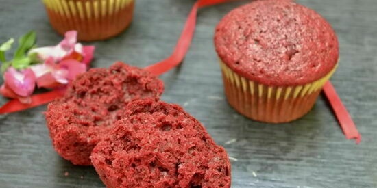 Flaxseed Egg Red Vvett Cupcakes (Lean)