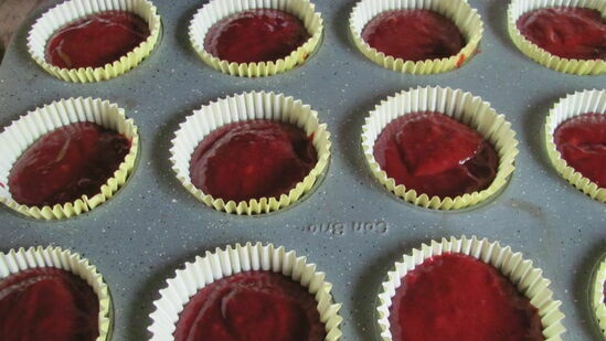 Flaxseed Egg Red Velvet Cupcakes (Lean)