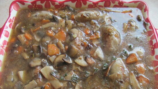 Rice and mushroom meatballs baked with mushroom sauce (lean)