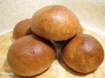 Buns with whole wheat flour and sourdough curd