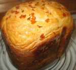 Dachny bread with tagetes petals