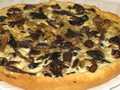 Quiche with mushrooms