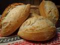 Pane di fattoria con pasta vecchia