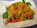 Pollo con ananas e pasta