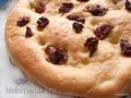 Focaccia with sun-dried tomatoes