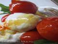 Tomates caramelizados con helado de crema agria