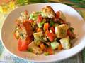 Panzanella, ιταλική σαλάτα με παλιό ψωμί (Panzanella)