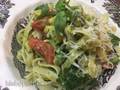 Tagliatelle con aguacate