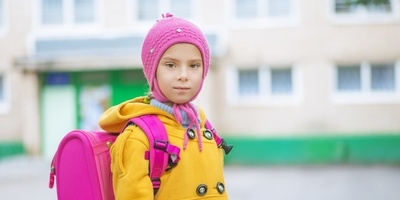 Van school veranderen hoe u uw kind kunt helpen zich aan te passen