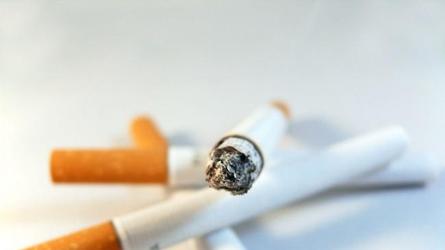 Tobacco smoking: history, causes, consequences and overcoming