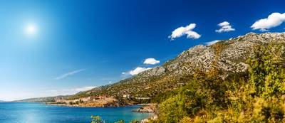 Eilanden van zonnig Italië - Sardinië en Sicilië