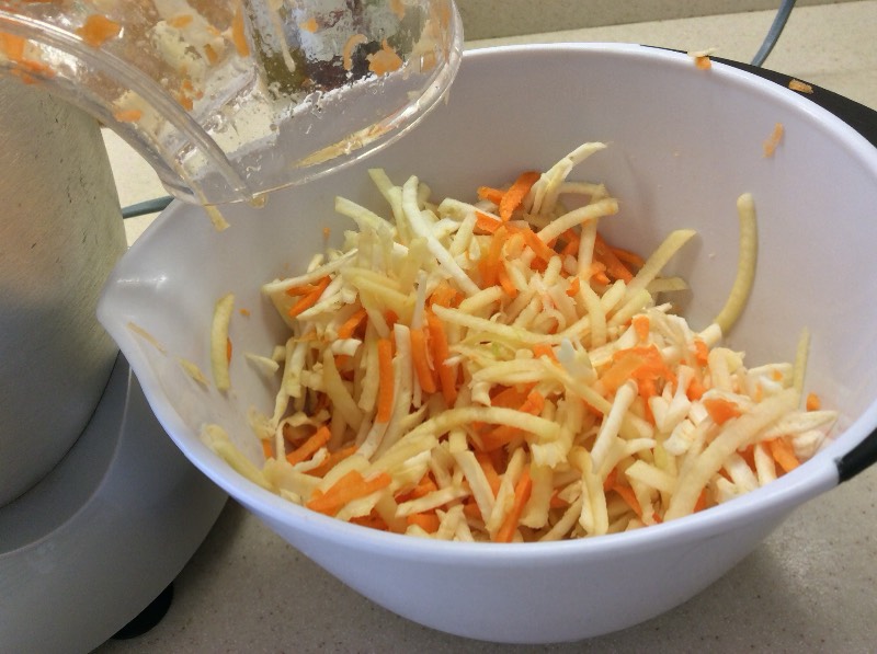 Veggie bullet 3 in 1: spiralizer, tagliaverdure, affettatrice