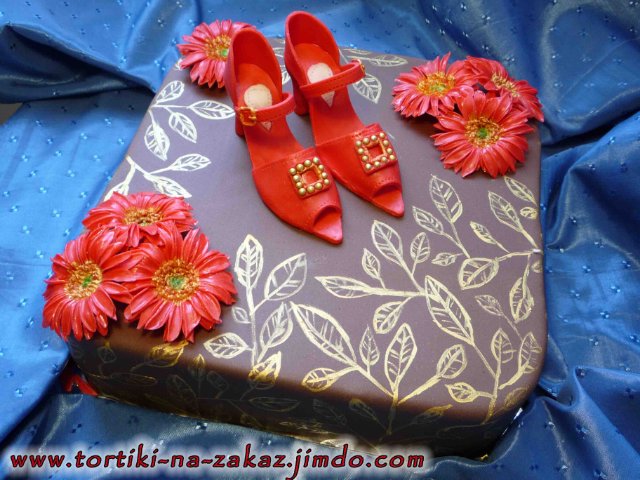 Cakes with shoes