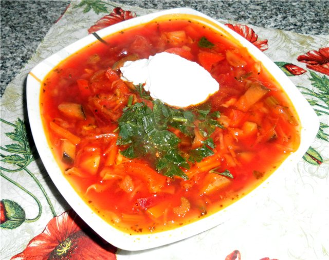 ยูเครน Borsch กับมะเขือยาว