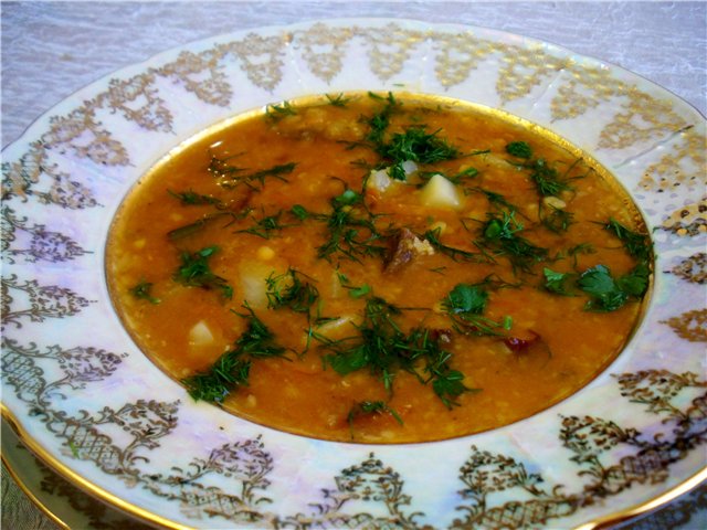 Sopa de llenties en alemany (sopa gruixuda amb Eintopf)