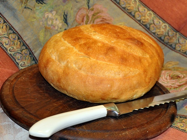 Wheat bread on ripe dough (self-leavening)